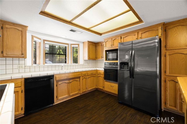 Detail Gallery Image 18 of 72 For 22635 Juanita Ct, Red Bluff,  CA 96080 - 4 Beds | 4 Baths