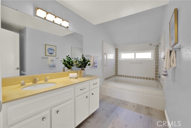 Detail Gallery Image 19 of 37 For 516 Alondra Dr, Huntington Beach,  CA 92648 - 3 Beds | 2/1 Baths