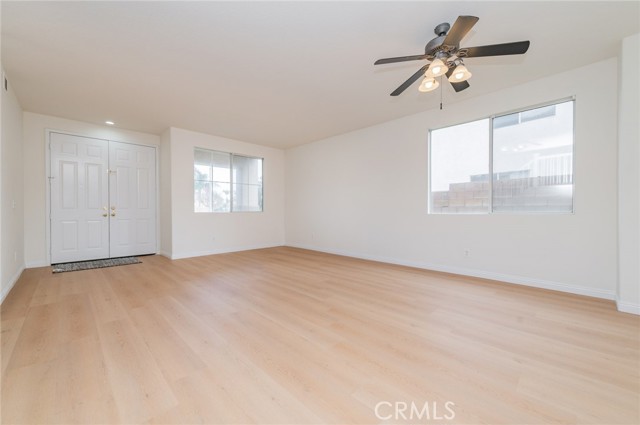 Detail Gallery Image 5 of 30 For 6695 Goldy St, Corona,  CA 92880 - 5 Beds | 2/1 Baths