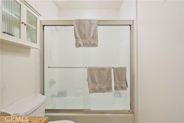 Detail Gallery Image 22 of 30 For 21330 San Jose St, Chatsworth,  CA 91311 - 4 Beds | 2 Baths