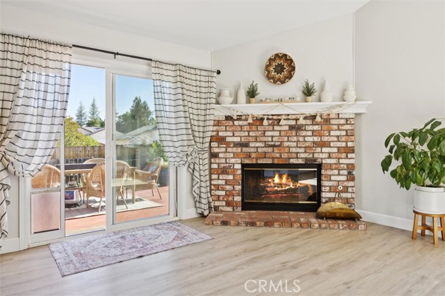 215 Meadowlark Road, Paso Robles CA: https://media.crmls.org/medias/7b2e00c1-25f6-45b8-8811-a96ae1185099.jpg