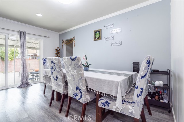 Detail Gallery Image 18 of 39 For 19127 Enadia, Reseda,  CA 91335 - 4 Beds | 2 Baths