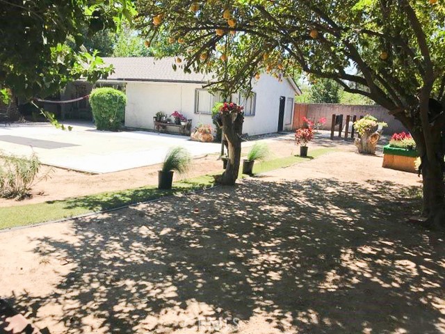 Detail Gallery Image 14 of 14 For 17033 Rayen, Northridge,  CA 91325 - 4 Beds | 3 Baths