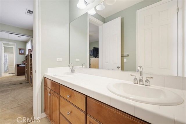 Detail Gallery Image 64 of 75 For 19721 Mathilde, Saugus,  CA 91350 - 5 Beds | 4 Baths