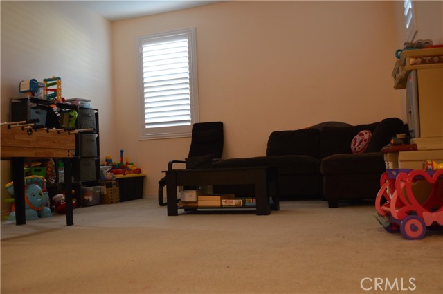 Detail Gallery Image 22 of 58 For 17026 Schneider St, Fontana,  CA 92336 - 5 Beds | 4 Baths