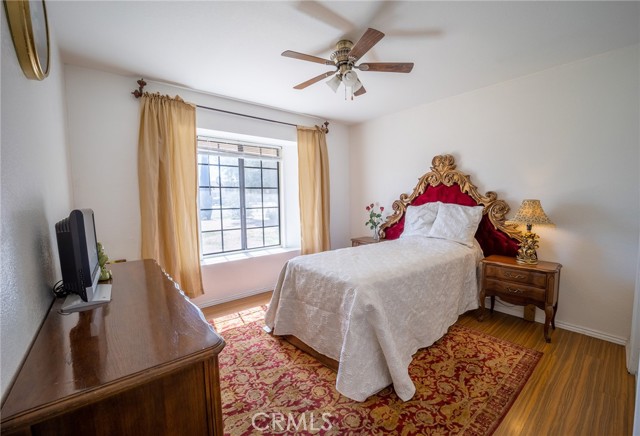 Detail Gallery Image 12 of 22 For 13102 El Rio Rd, Victorville,  CA 92392 - 3 Beds | 2 Baths