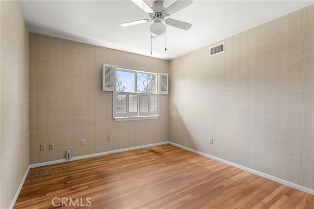 Detail Gallery Image 14 of 25 For 947 Nottingham Dr, Redlands,  CA 92373 - 3 Beds | 2 Baths