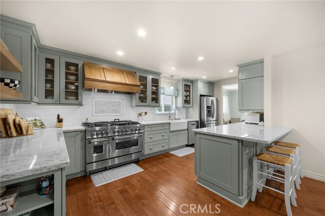 Image 7 of 25 For 502 Pinehurst Avenue