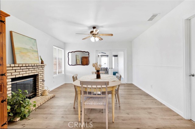 Detail Gallery Image 12 of 52 For 12655 Pocono, Apple Valley,  CA 92308 - 3 Beds | 2 Baths