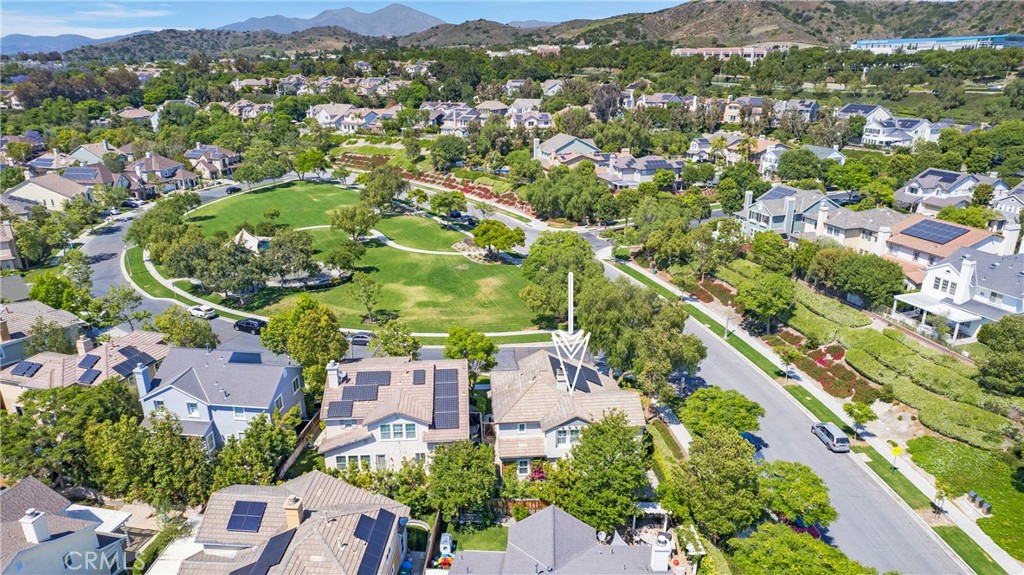 MLS #OC25124650 img 6