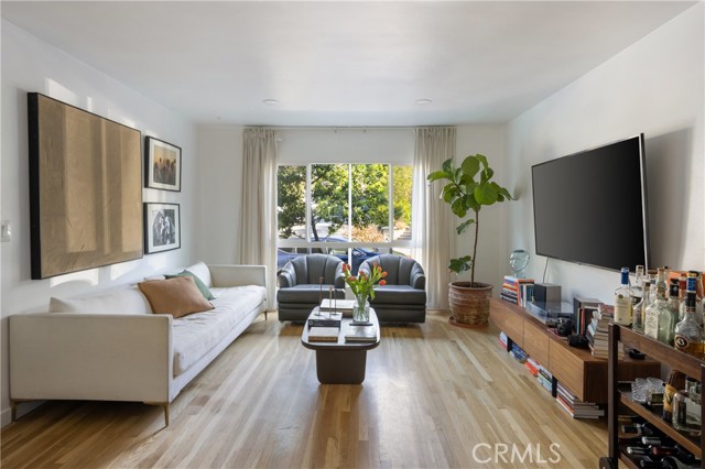 6400 Primrose Unit: 21