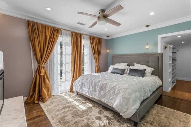 5201 Sale Avenue, Woodland Hills CA: https://media.crmls.org/medias/7b328004-eb83-4dc6-a3c5-165ab7066f7e.jpg