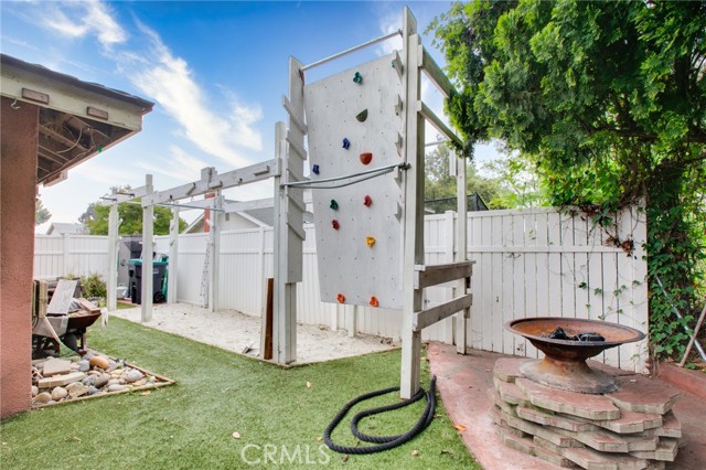 Detail Gallery Image 21 of 24 For 15136 Ashwood Ln, Chino Hills,  CA 91709 - 3 Beds | 2 Baths
