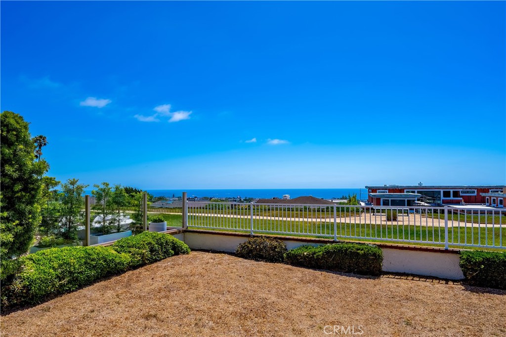 7b334408 C51f 44f8 B059 0fb7d221d950