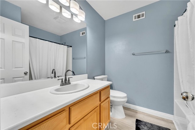 Detail Gallery Image 17 of 20 For 37757 Sabra, Palmdale,  CA 93552 - 5 Beds | 3 Baths