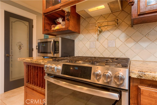 Detail Gallery Image 12 of 71 For 3929 Pardes Way, Paradise,  CA 95969 - 4 Beds | 3 Baths