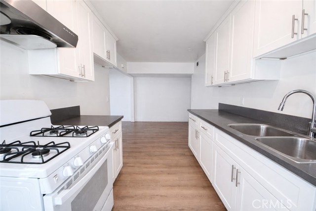 Detail Gallery Image 8 of 19 For 1124 W Huntington Dr #2,  Arcadia,  CA 91007 - 3 Beds | 2 Baths