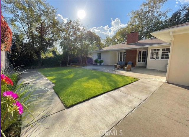 3275 N D Street, San Bernardino CA: https://media.crmls.org/medias/7b36525b-5624-4eac-9921-aa5a9c9c4105.jpg