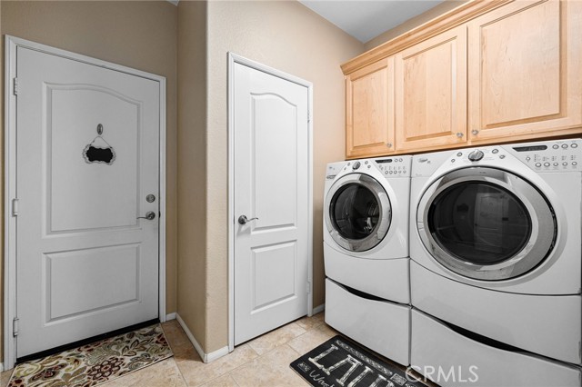 Detail Gallery Image 40 of 48 For 1784 Pinnacle, Upland,  CA 91784 - 3 Beds | 2/1 Baths