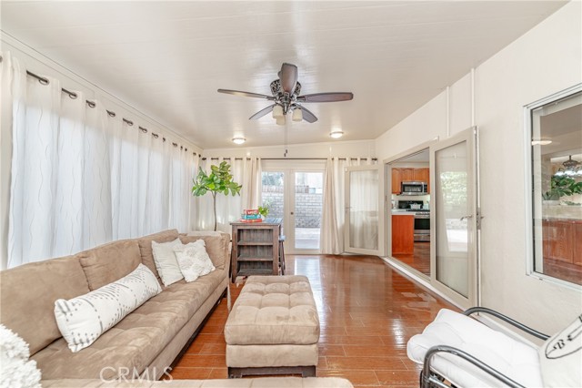 Detail Gallery Image 13 of 39 For 701 Caliente Way, Oxnard,  CA 93036 - 4 Beds | 2/1 Baths