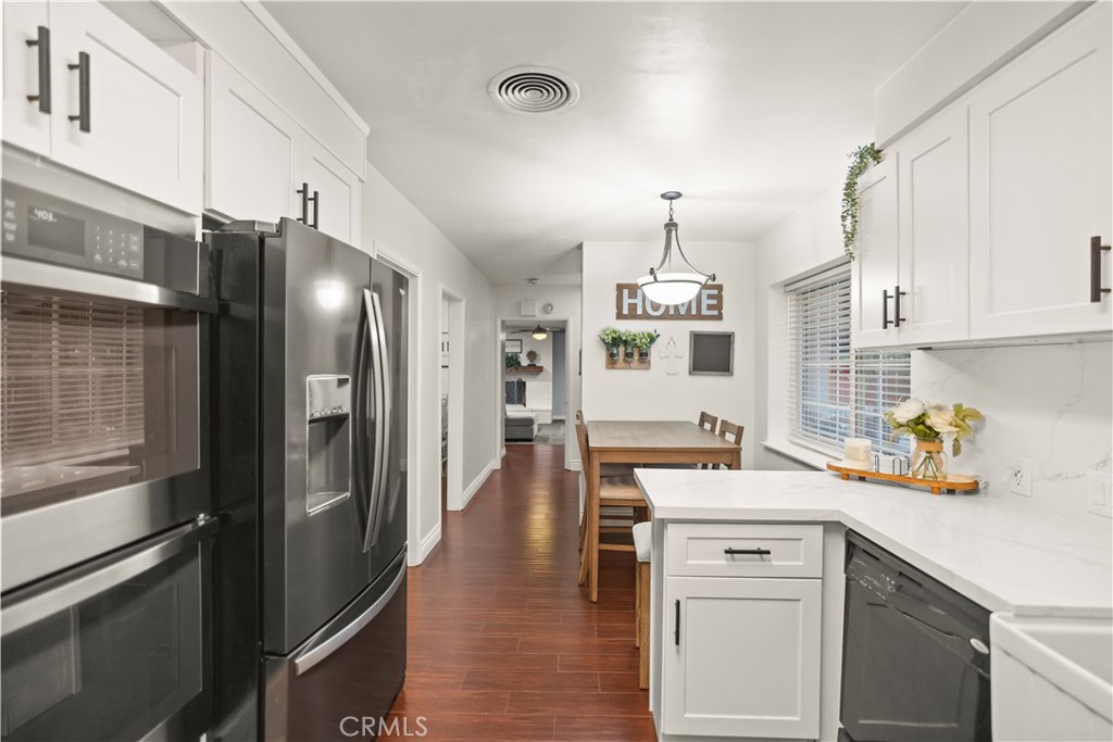 7B3761Bd Bb44 4457 84Dc 5862E3Eb234F 1811 Country Club, Bakersfield, Ca 93306 &Lt;Span Style='BackgroundColor:transparent;Padding:0Px;'&Gt; &Lt;Small&Gt; &Lt;I&Gt; &Lt;/I&Gt; &Lt;/Small&Gt;&Lt;/Span&Gt;