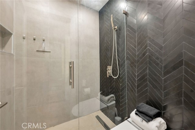 4 Gavilan, Rancho Santa Margarita CA: https://media.crmls.org/medias/7b376c81-5294-4ac4-a793-cbcc642748a6.jpg