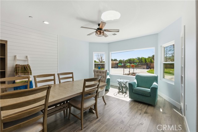 Detail Gallery Image 15 of 74 For 4241 W Avenue N3, Palmdale,  CA 93551 - 4 Beds | 4/2 Baths