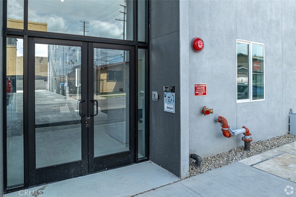 MLS #SR25061748 img 2