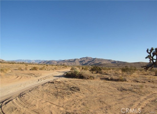 Detail Gallery Image 1 of 1 For 0 0464-022-32-0000 Oldenburg Rd, Apple Valley,  CA 92307 - – Beds | – Baths