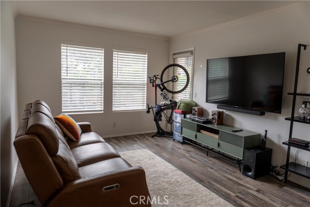 Detail Gallery Image 5 of 12 For 3424 Hathaway Ave #213,  Long Beach,  CA 90815 - 1 Beds | 1 Baths