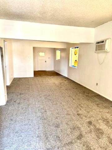Detail Gallery Image 4 of 13 For 832 W Temple St, San Bernardino,  CA 92410 - 2 Beds | 2 Baths