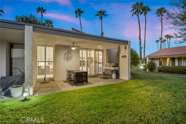 2521 N Whitewater Club Dr, Residence D, Palm Springs, CA 92262