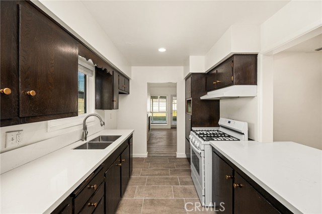 Detail Gallery Image 25 of 40 For 13302 Siemon, Garden Grove,  CA 92843 - 3 Beds | 2 Baths