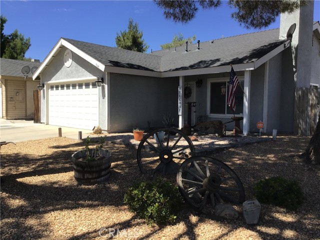 9144 Oakleaf Court, Hesperia CA: https://media.crmls.org/medias/7b3afe50-0d54-4114-9d9a-db1cf1eea8e8.jpg