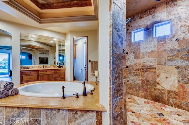 Detail Gallery Image 66 of 75 For 12260 Desert Rose Way, Oak Hills,  CA 92344 - 4 Beds | 4/1 Baths