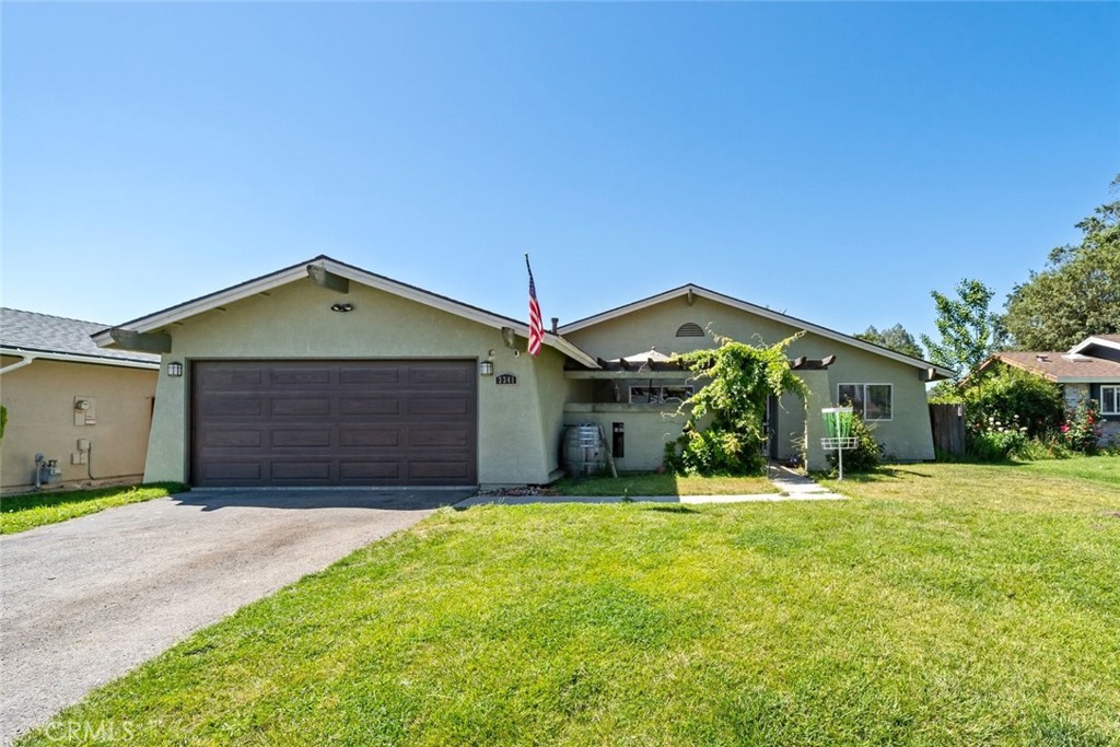 3341 Oak Knoll