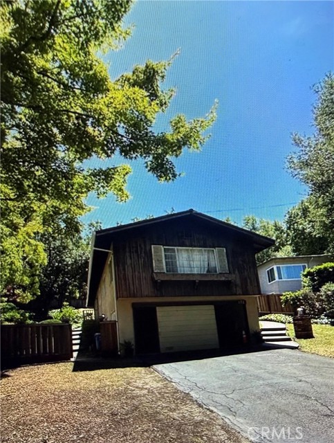 Detail Gallery Image 2 of 4 For 172 Camino Sobrante, Orinda,  CA 94563 - 3 Beds | 2 Baths