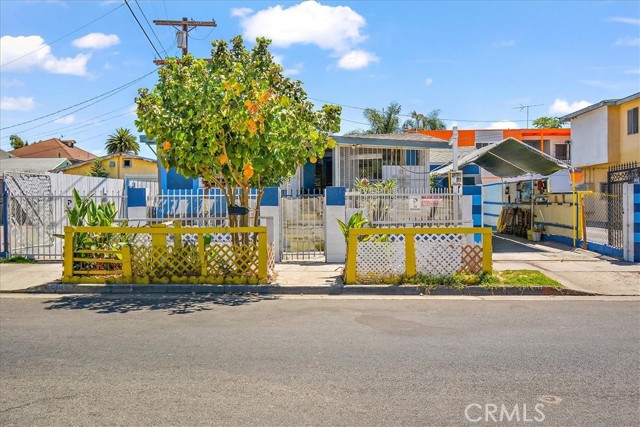 3518 Catalina Street Los Angeles CA 90007