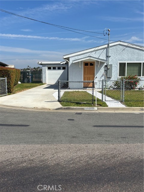 Detail Gallery Image 3 of 30 For 1500 Walton St, Oceanside,  CA 92058 - 3 Beds | 1 Baths