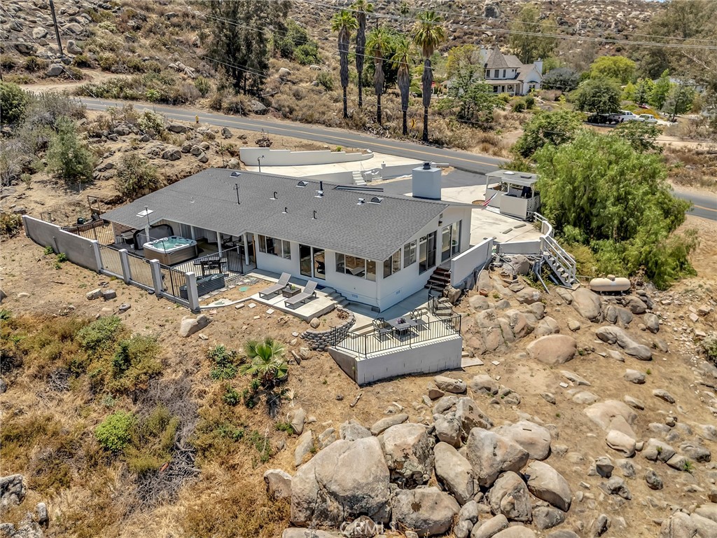 27756 Vista Del Valle