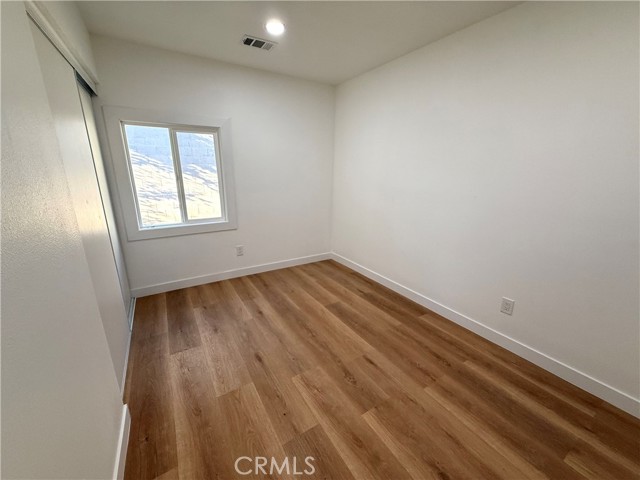 Detail Gallery Image 13 of 33 For 124 S Olive, Rialto,  CA 92376 - 4 Beds | 3 Baths