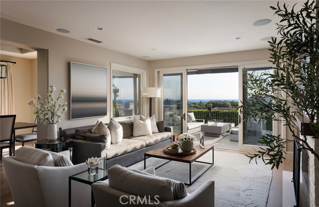 420 De Sola Terrace, Corona del Mar CA: https://media.crmls.org/medias/7b3e7536-2cc0-44c1-8d68-cd58227b695e.jpg