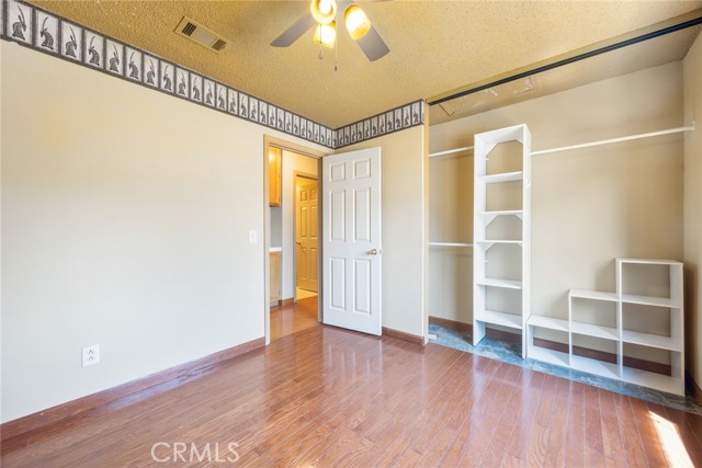 5795 Blackbird Lane, La Verne CA: https://media.crmls.org/medias/7b3f3c10-0ed4-4747-8b2f-77a7710808f5.jpg