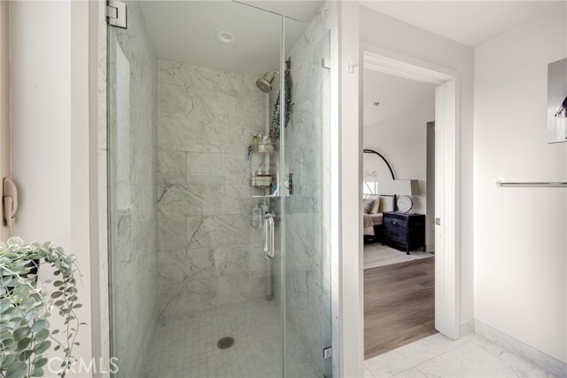 Detail Gallery Image 28 of 61 For 518 E Windsor #305,  Glendale,  CA 91205 - 2 Beds | 2 Baths