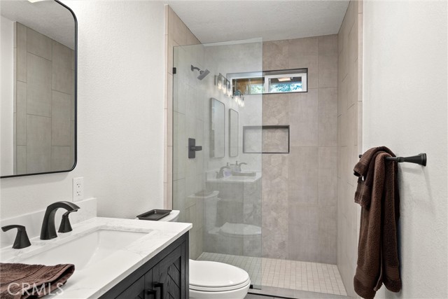 Detail Gallery Image 32 of 70 For 720 E Mountain Ridge Rd, Lake Almanor,  CA 96137 - 3 Beds | 3 Baths