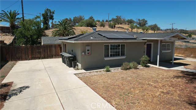 18271 Treleven Avenue, Lake Elsinore CA: https://media.crmls.org/medias/7b4074e4-df65-464f-b4ba-45ea72107384.jpg