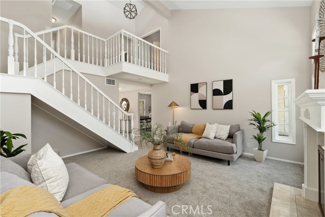 Detail Gallery Image 4 of 36 For 8405 Sweetwater Cir, Huntington Beach,  CA 92646 - 4 Beds | 3 Baths