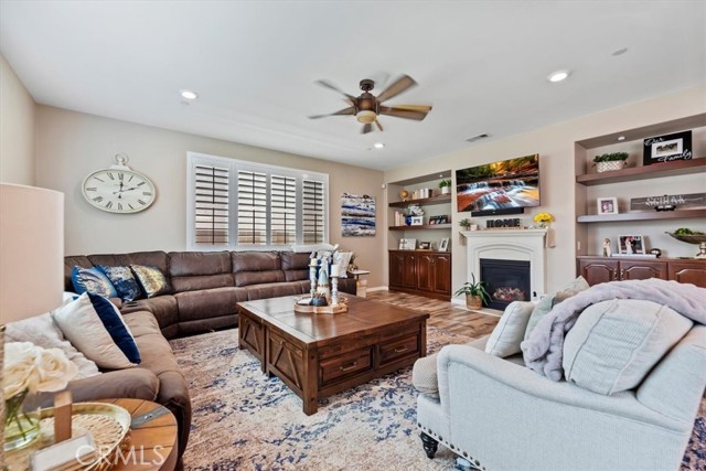 Detail Gallery Image 9 of 55 For 6169 Winona St, Chino,  CA 91710 - 5 Beds | 3 Baths