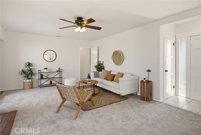 4219 Artesia photo 8
