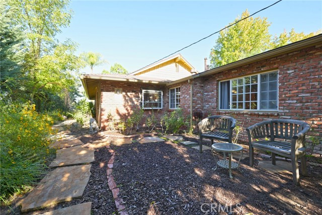 Detail Gallery Image 15 of 54 For 23421 Aetna St, Woodland Hills,  CA 91367 - 3 Beds | 2/1 Baths